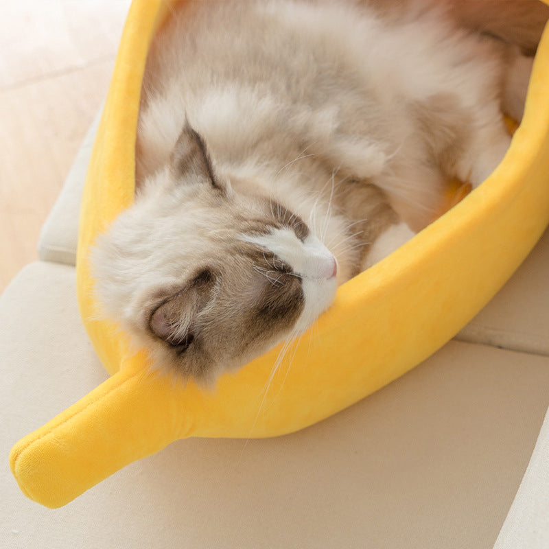 Small pet banana bed